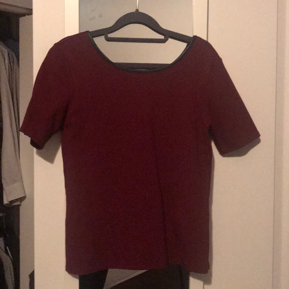 Maroon fitted stretch top with pleather trim